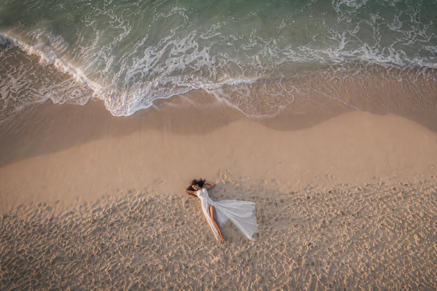 Sea, sand, and provenance